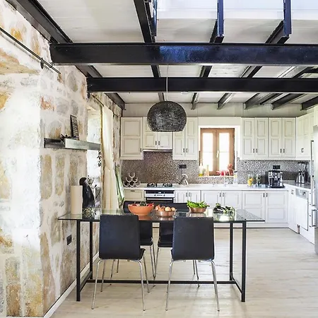 Villa Gebze Sleeps 11 With Pool And Air Con Yenikoy (Bodrum)